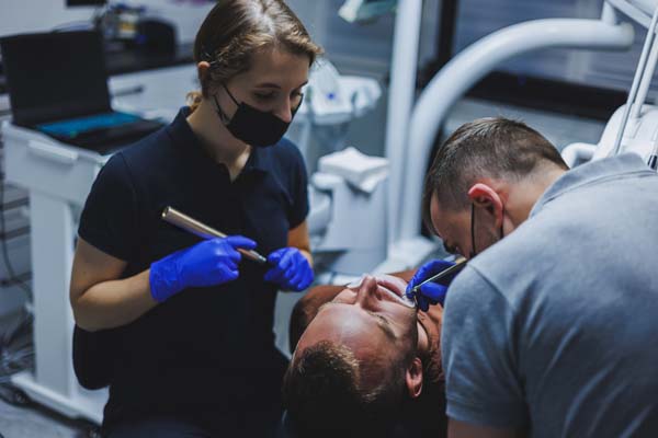 What To Expect At A Teeth Cleaning